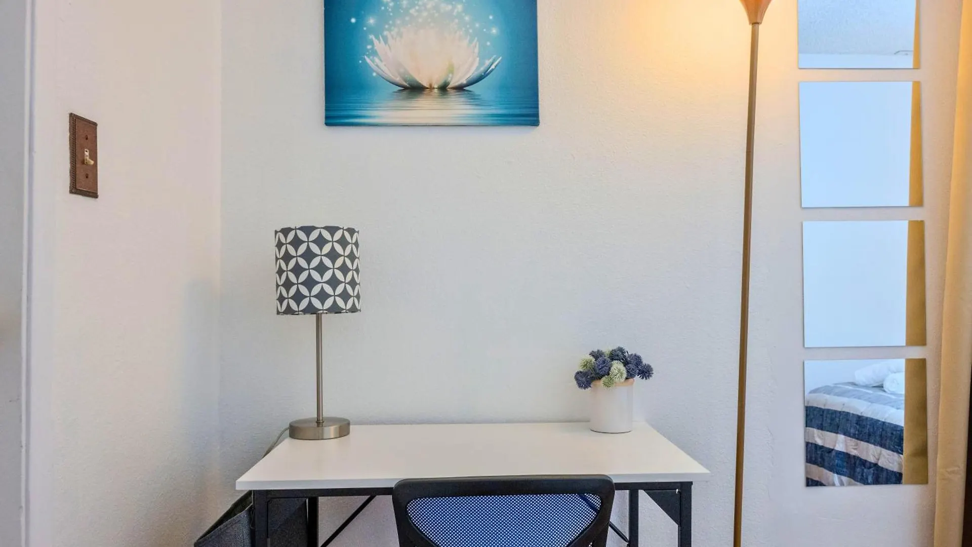 Stylish 2-Bedroom Las Vegas Getaway With Amenities